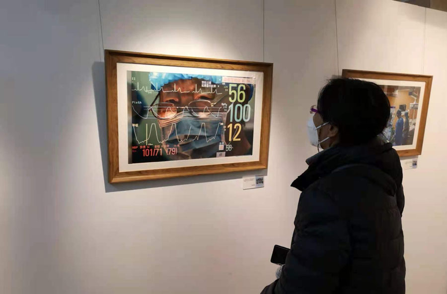 “温暖‘医’瞬间——医务人员风采展”开幕